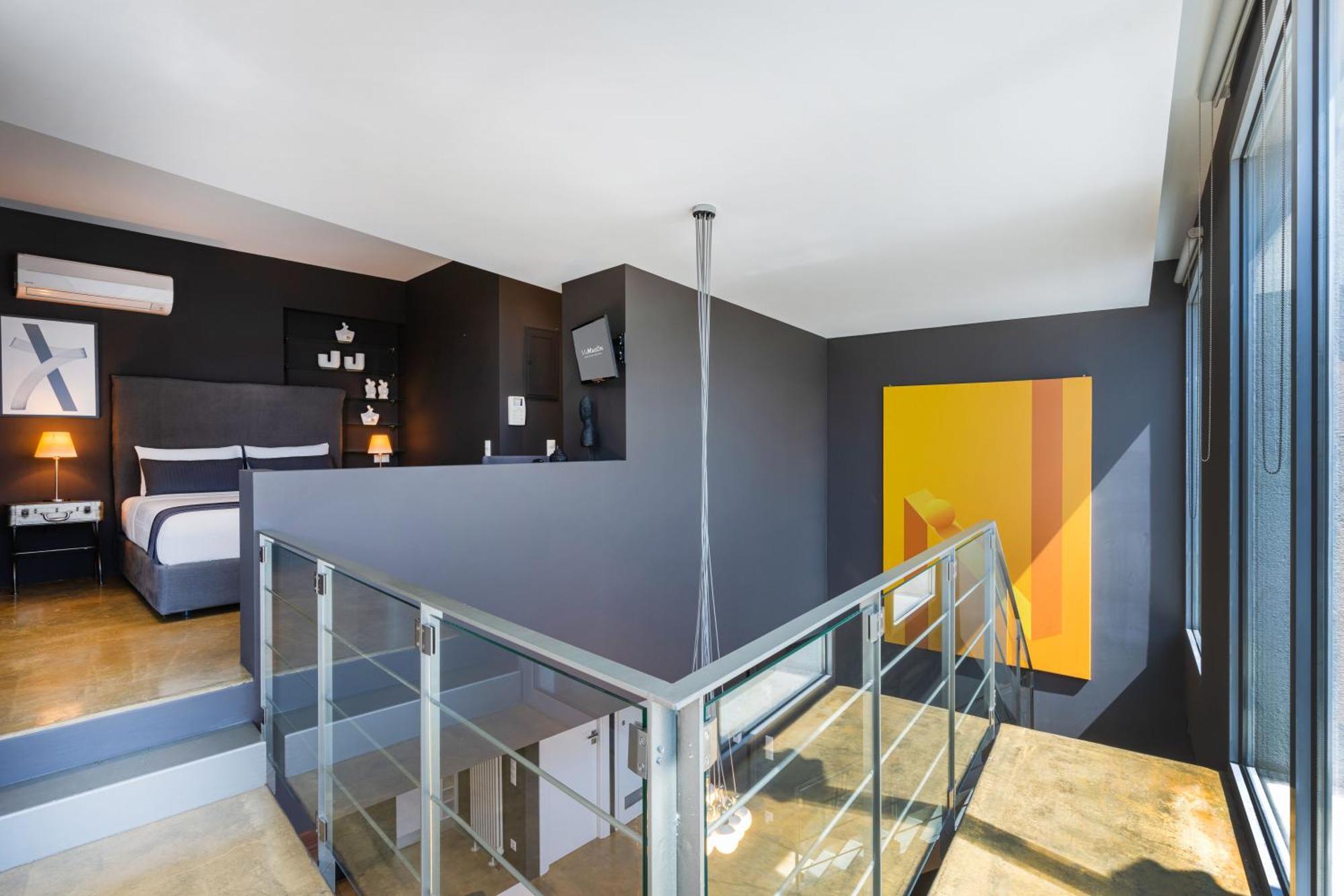 Ma Maison No5 Penthouse Loft, Private Heated Pool, Acropolis View, Ultra High Speed Internet 300 Mbps, Short Walk To Acropolis, Parking Upon Request, 1' From Metro アテネ エクステリア 写真