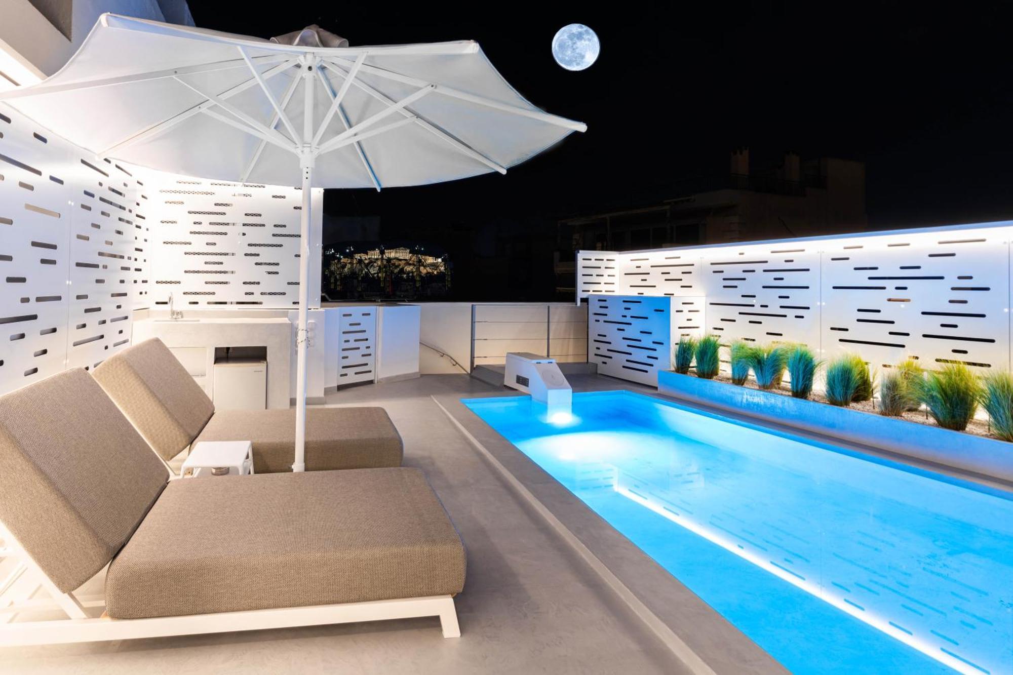Ma Maison No5 Penthouse Loft, Private Heated Pool, Acropolis View, Ultra High Speed Internet 300 Mbps, Short Walk To Acropolis, Parking Upon Request, 1' From Metro アテネ エクステリア 写真